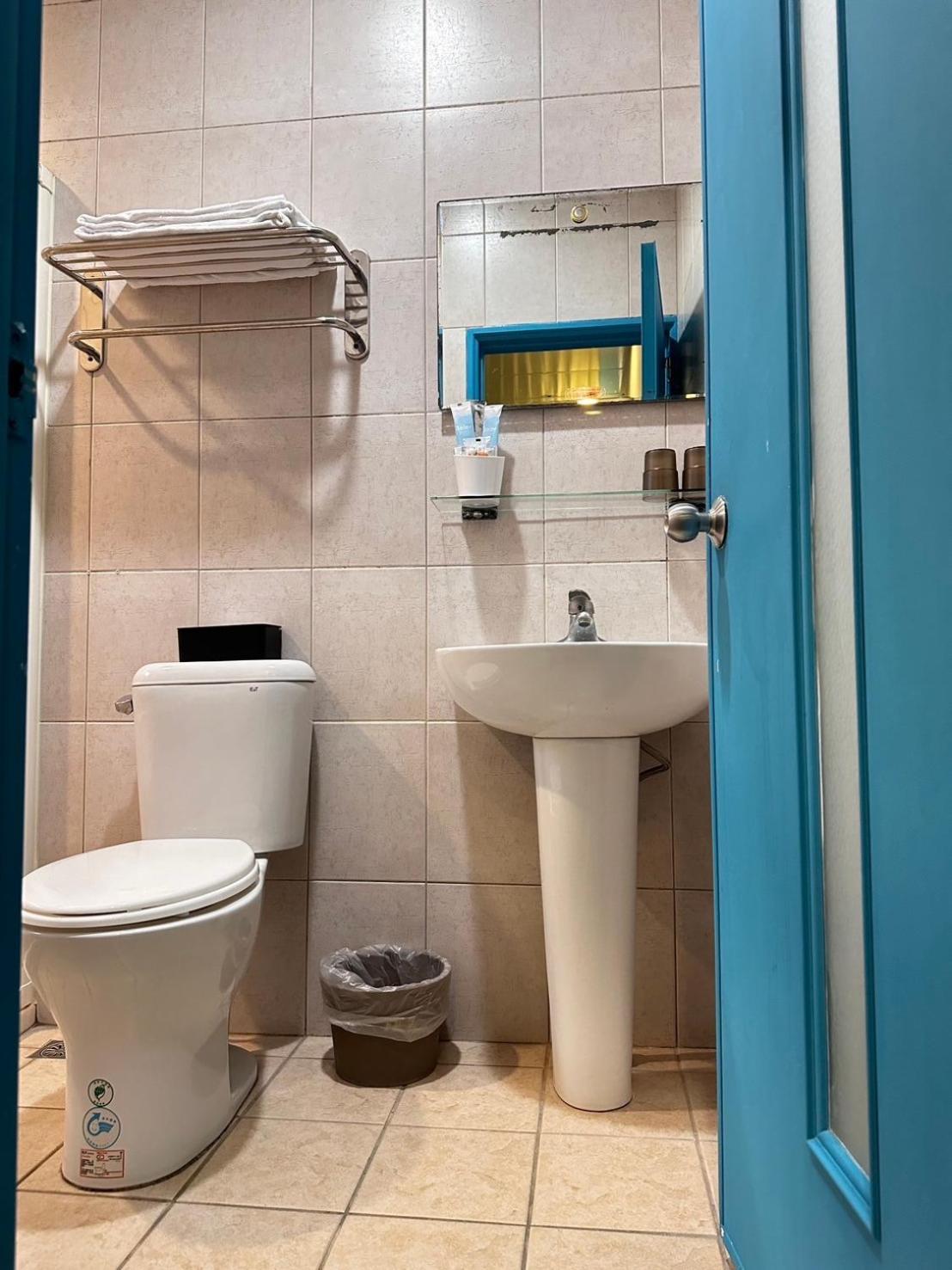 Smile Fish Apartment Джиаоси Екстериор снимка