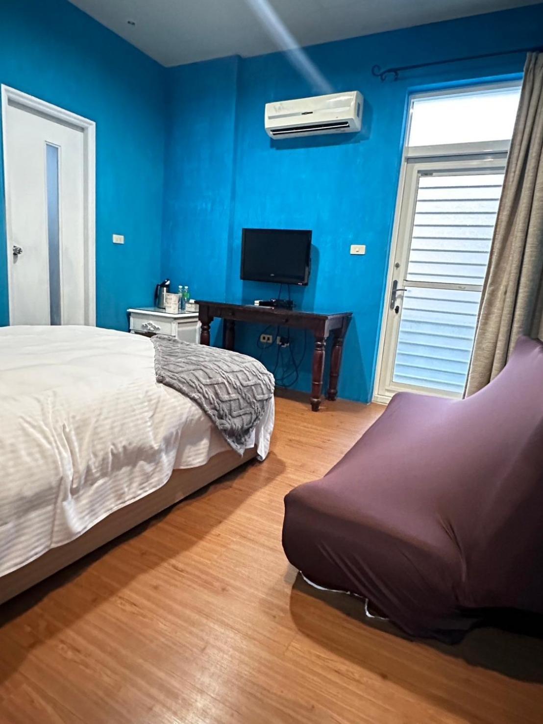 Smile Fish Apartment Джиаоси Екстериор снимка