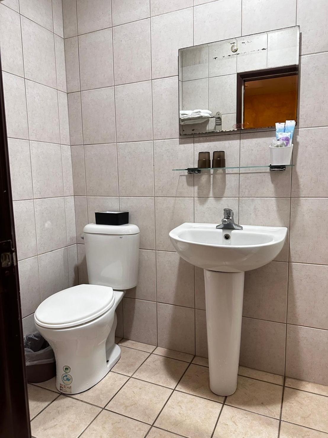 Smile Fish Apartment Джиаоси Екстериор снимка