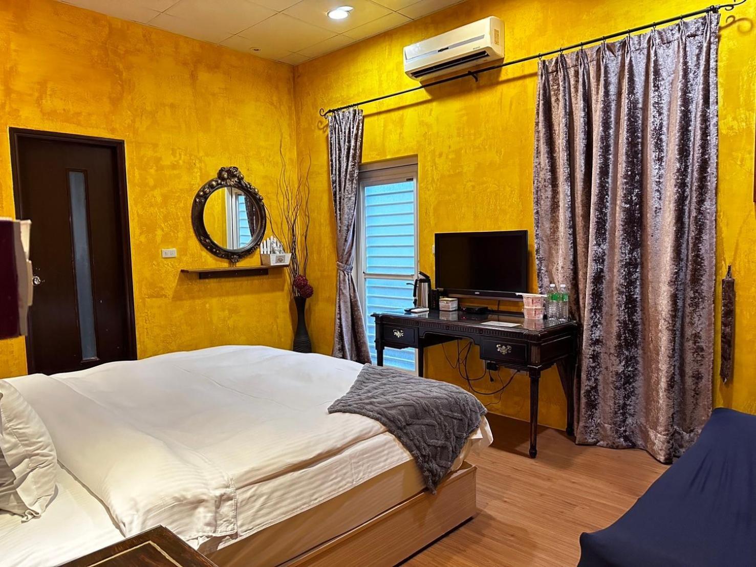 Smile Fish Apartment Джиаоси Екстериор снимка